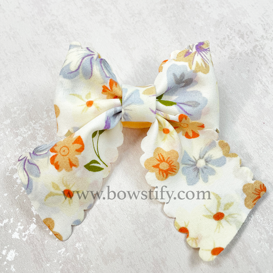 White Floral Basic Tails Down Hair Bow Bobble