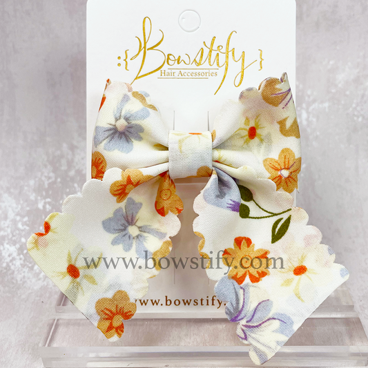 White Floral Basic Tails Down Hair Bow Bobble